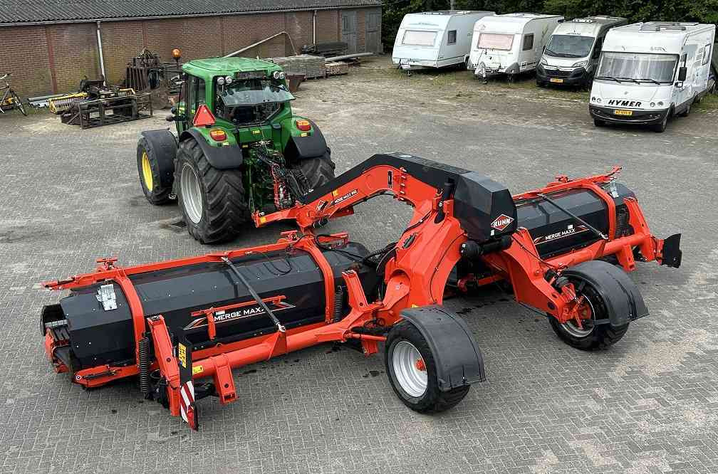 Kuhn VERKOCHT! - Vālotājs/ Ārdītājs: foto 1 Kuhn VERKOCHT! - Vālotājs/ Ārdītājs: foto 1