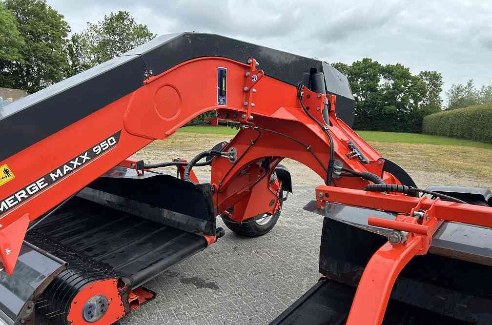 Kuhn VERKOCHT! - Vālotājs/ Ārdītājs: foto 4 Kuhn VERKOCHT! - Vālotājs/ Ārdītājs: foto 4