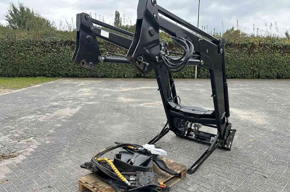 Trima Alo 5.1+ frontlader case, new holland, steyr - Frontālais iekrāvējs: foto 5 Trima Alo 5.1+ frontlader case, new holland, steyr - Frontālais iekrāvējs: foto 5