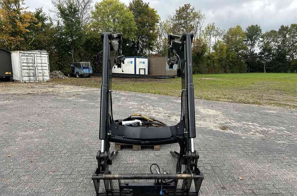 Trima Alo 5.1+ frontlader case, new holland, steyr - Frontālais iekrāvējs: foto 2 Trima Alo 5.1+ frontlader case, new holland, steyr - Frontālais iekrāvējs: foto 2