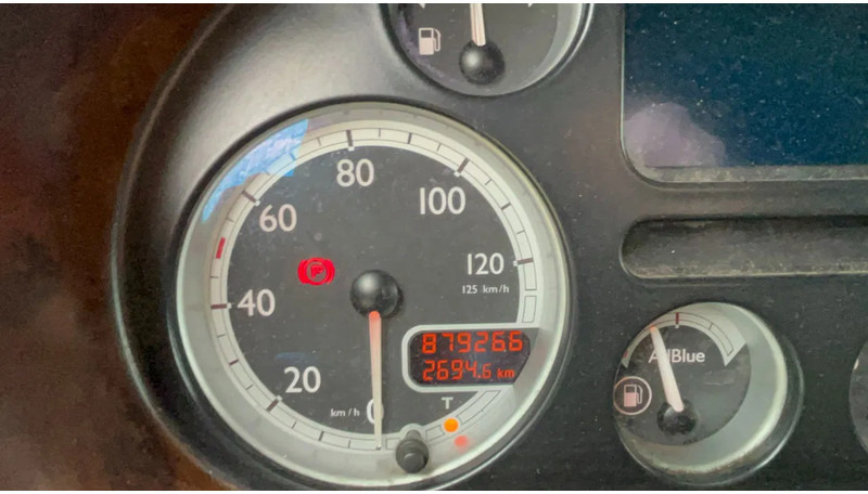 DAF CF 85.410 Schuifzijlen wagen 6x2 Daf CF85 - Kravas automašīna ar slēgto virsbūvi: foto 5 DAF CF 85.410 Schuifzijlen wagen 6x2 Daf CF85 - Kravas automašīna ar slēgto virsbūvi: foto 5