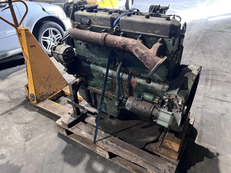 DAF DHU 825 meerdere op voorraad - Dzinējs - Kravas automašīna: foto 4 DAF DHU 825 meerdere op voorraad - Dzinējs - Kravas automašīna: foto 4