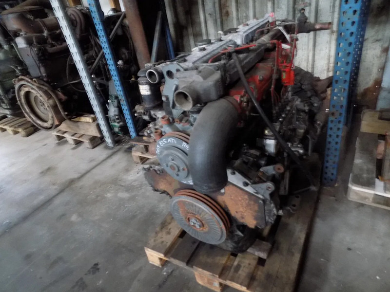 DAF Daf rs200 Euro2 825 ATI - Dzinējs - Kravas automašīna: foto 2 DAF Daf rs200 Euro2 825 ATI - Dzinējs - Kravas automašīna: foto 2