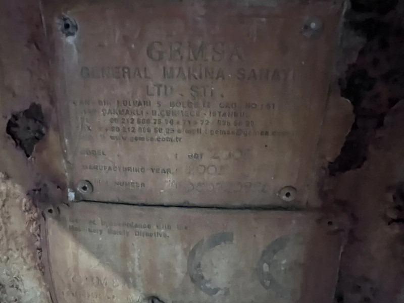 Diversen Gemsa Gemrock Gemrock GDT 2005 - Urbšanas mašīna: foto 3 Diversen Gemsa Gemrock Gemrock GDT 2005 - Urbšanas mašīna: foto 3