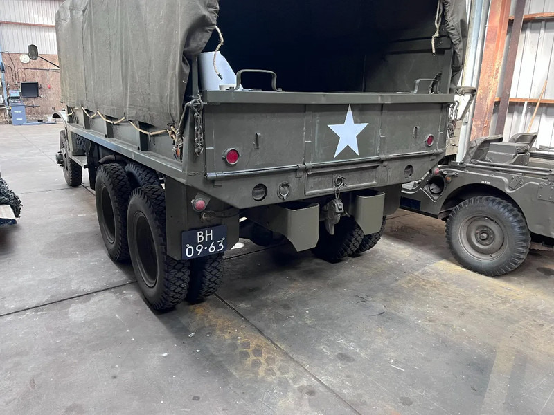 GMC CCKW 353 CCKW 353 Banjo axle GMC CCKW 353 Banjo axle - Kravas automašīna ar slēgto virsbūvi: foto 4 GMC CCKW 353 CCKW 353 Banjo axle GMC CCKW 353 Banjo axle - Kravas automašīna ar slēgto virsbūvi: foto 4
