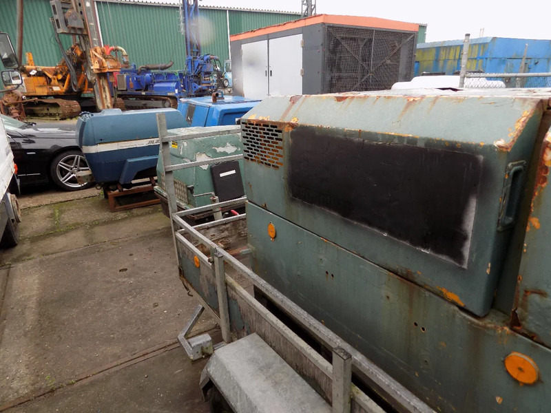 Urbšanas mašīna Ingersoll Rand Compressor 9270 of 9/270 Cummins ISL: foto 19