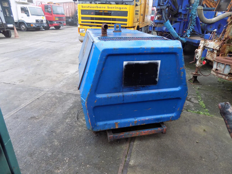 Ingersoll Rand Ingersoll rand P175W compressor met deutz P175W compressor met deutz - Gaisa kompresors: foto 4 Ingersoll Rand Ingersoll rand P175W compressor met deutz P175W compressor met deutz - Gaisa kompresors: foto 4