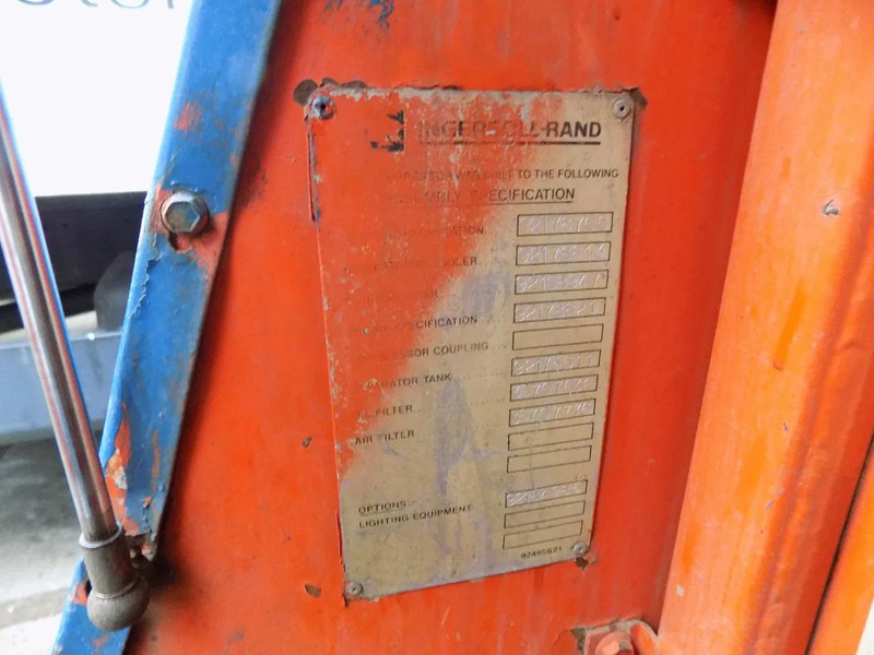 Ingersoll Rand Ingersoll rand P175W compressor met deutz P175W compressor met deutz līzingu Ingersoll Rand Ingersoll rand P175W compressor met deutz P175W compressor met deutz: foto 7