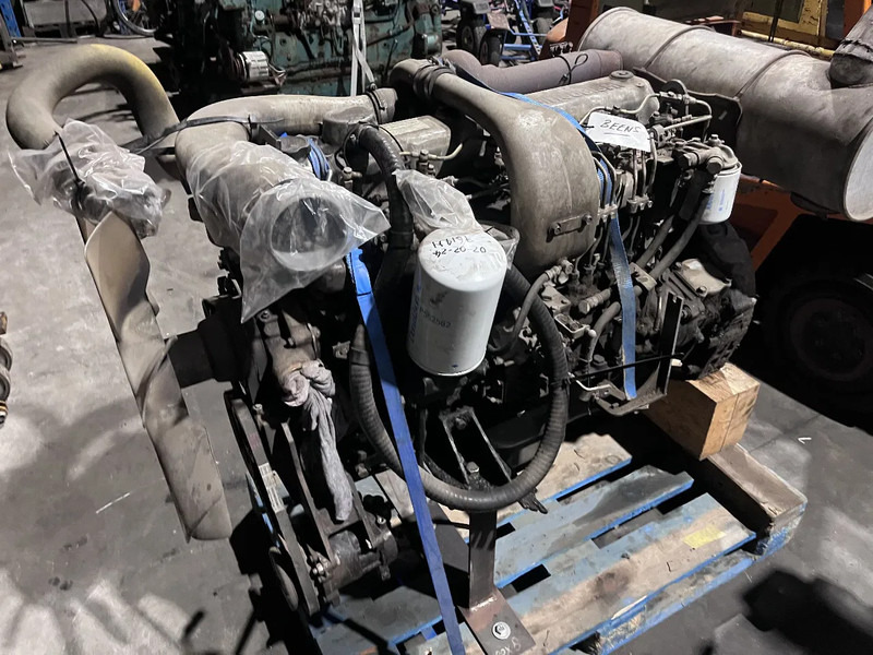 Kobelco Mitsubishi 6D16-TE1 from kobelco crane Fuso motor 142 kW 180PK - Dzinējs - Kravas automašīna: foto 4 Kobelco Mitsubishi 6D16-TE1 from kobelco crane Fuso motor 142 kW 180PK - Dzinējs - Kravas automašīna: foto 4