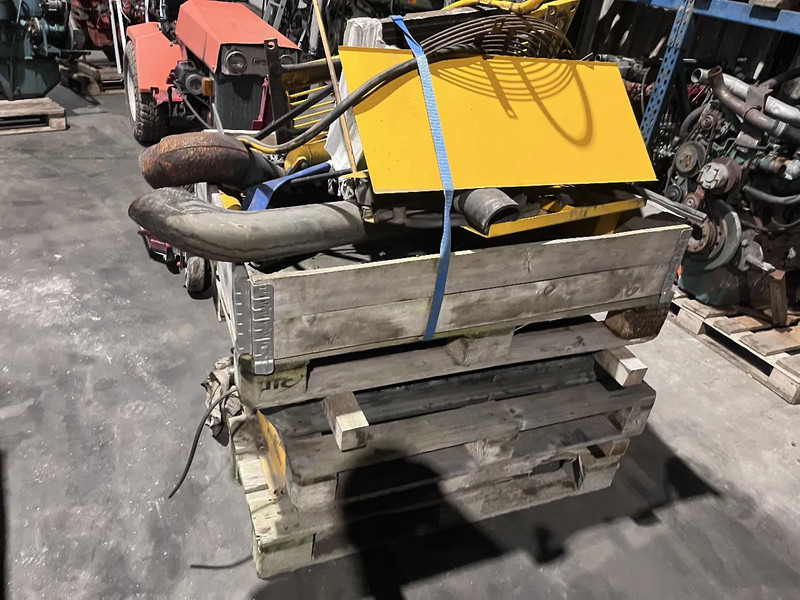 Kobelco Mitsubishi 6D16-TE1 from kobelco crane Fuso motor 142 kW 180PK - Dzinējs - Kravas automašīna: foto 5 Kobelco Mitsubishi 6D16-TE1 from kobelco crane Fuso motor 142 kW 180PK - Dzinējs - Kravas automašīna: foto 5