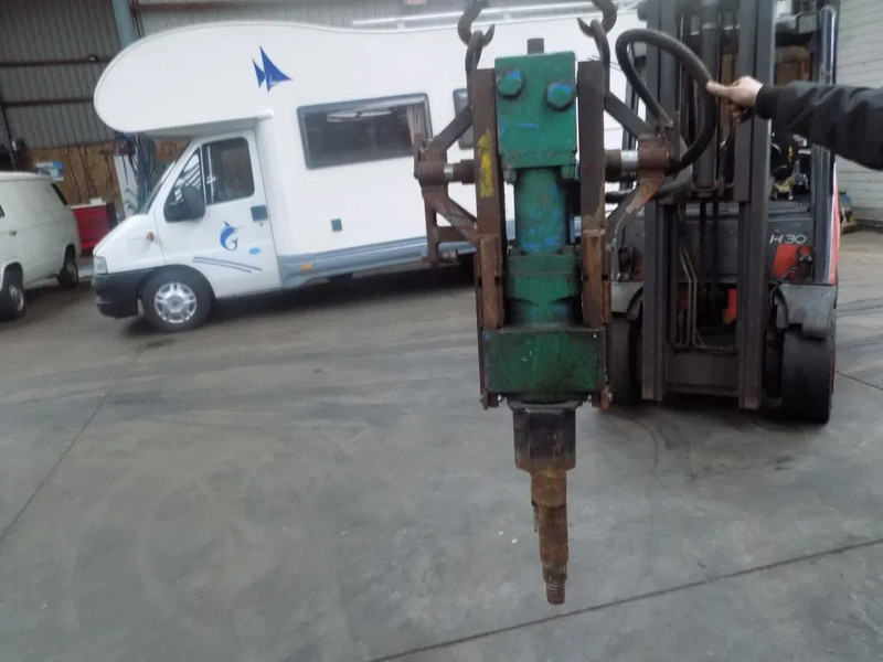 Krupp boormotor voor gesteente met hamer - Urbšanas mašīna: foto 3 Krupp boormotor voor gesteente met hamer - Urbšanas mašīna: foto 3
