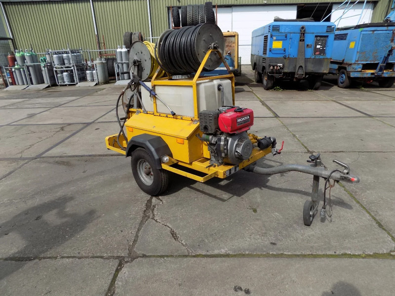 Rioned HD50 Rioned HD50 diesel - Asenizācijas mašīna: foto 1 Rioned HD50 Rioned HD50 diesel - Asenizācijas mašīna: foto 1