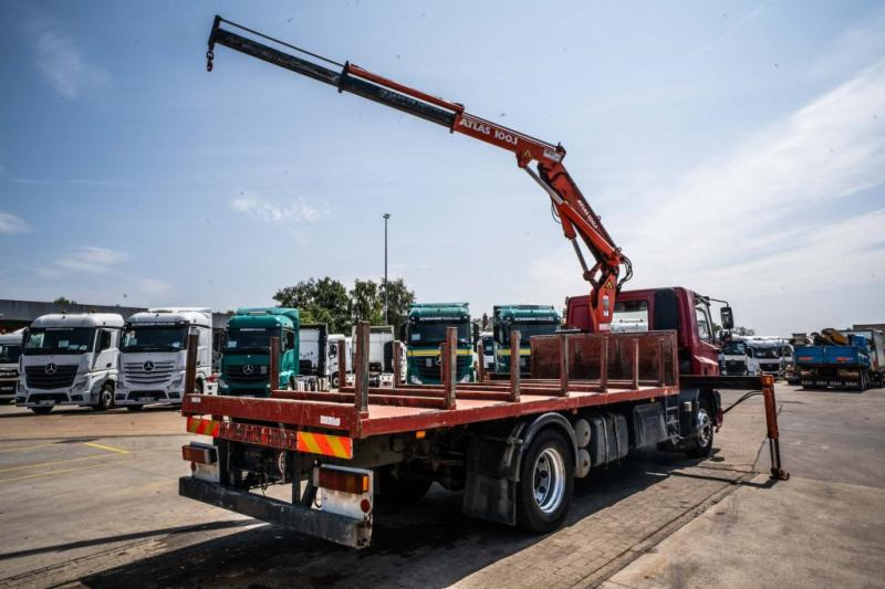 DAF 65.180 - ATLAS 100.1 - Bortu kravas automašīna/ Platforma, Kravas auto ar manipulatoru: foto 4 DAF 65.180 - ATLAS 100.1 - Bortu kravas automašīna/ Platforma, Kravas auto ar manipulatoru: foto 4