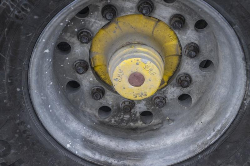 DE BUF BETON MIXER/MALAXEUR/MISCHER-12M3 - Betona maisītājs puspiekabe: foto 5 DE BUF BETON MIXER/MALAXEUR/MISCHER-12M3 - Betona maisītājs puspiekabe: foto 5