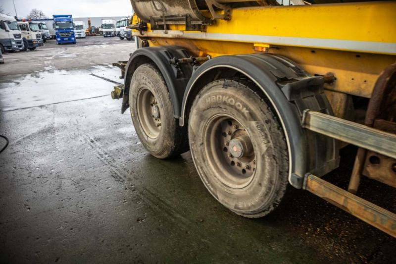 DE BUF BETON MIXER/MALAXEUR/MISCHER 12M3 - Betona maisītājs puspiekabe: foto 5 DE BUF BETON MIXER/MALAXEUR/MISCHER 12M3 - Betona maisītājs puspiekabe: foto 5