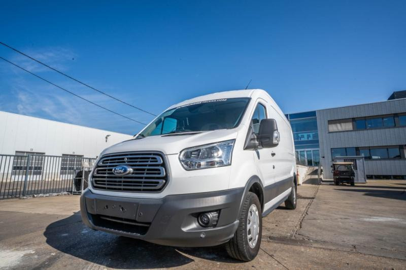 Ford TRANSIT 2.0 TDCI - Kravas mikroautobuss: foto 2 Ford TRANSIT 2.0 TDCI - Kravas mikroautobuss: foto 2