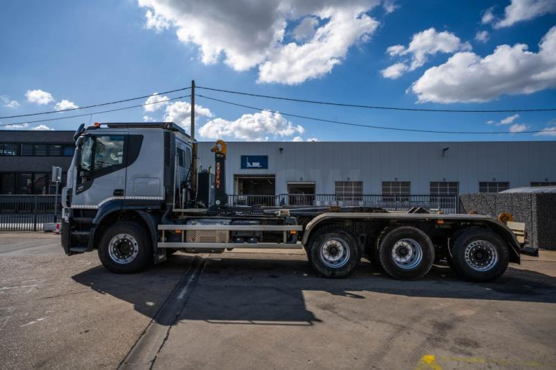 Pacēlājs ar āķi Iveco X-WAY 460: foto 6