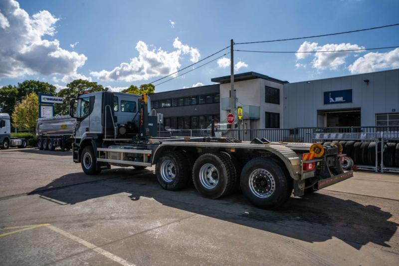 Iveco X-WAY 460 - Pacēlājs ar āķi: foto 5 Iveco X-WAY 460 - Pacēlājs ar āķi: foto 5