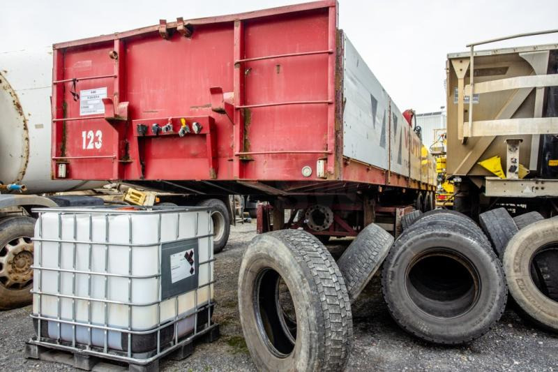 Bortu puspiekabe/ Platforma Kwb KRAAN/CRANE/GRUE/KRAN - KENNIS 16 TON/M(3xhydr.): foto 7 Bortu puspiekabe/ Platforma Kwb KRAAN/CRANE/GRUE/KRAN - KENNIS 16 TON/M(3xhydr.): foto 7