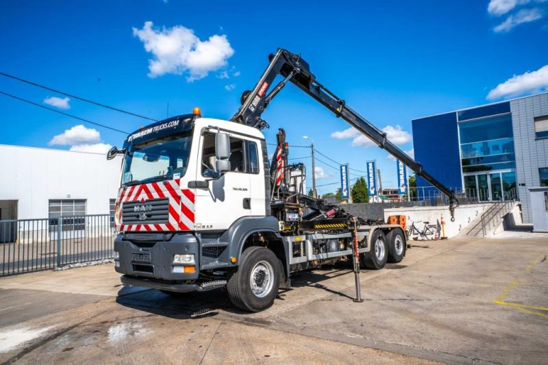 MAN TGA 26.320 BL -6X2-4+HIAB 122 E3 HIDUO - Pacēlājs ar āķi, Kravas auto ar manipulatoru: foto 1 MAN TGA 26.320 BL -6X2-4+HIAB 122 E3 HIDUO - Pacēlājs ar āķi, Kravas auto ar manipulatoru: foto 1