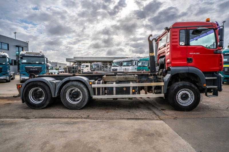 MAN TGA 33.360 BL - Pacēlājs ar āķi: foto 3 MAN TGA 33.360 BL - Pacēlājs ar āķi: foto 3