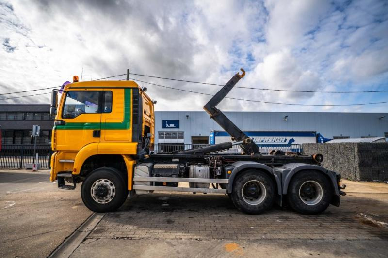 MAN TGA 33.430 BL - Pacēlājs ar āķi: foto 2 MAN TGA 33.430 BL - Pacēlājs ar āķi: foto 2