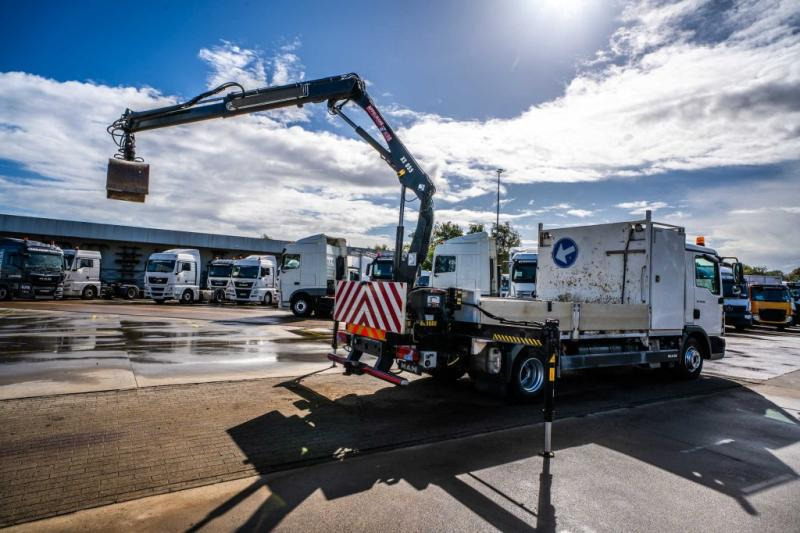 MAN TGL 12.190 BL + HIAB 055 D-1 HIDUO - Bortu kravas automašīna/ Platforma, Kravas auto ar manipulatoru: foto 4 MAN TGL 12.190 BL + HIAB 055 D-1 HIDUO - Bortu kravas automašīna/ Platforma, Kravas auto ar manipulatoru: foto 4