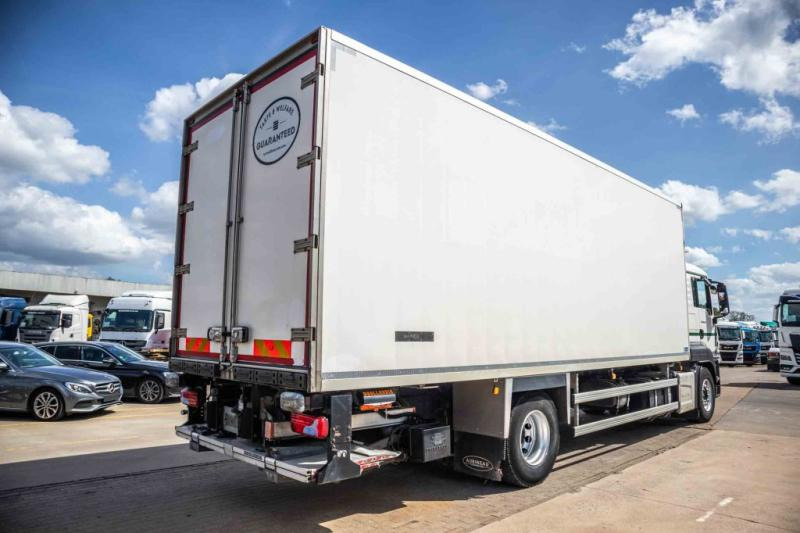 MAN TGS 18.320 BL -CARRIER 850-Vlees/Meat/Viande/Fleisch - Kravas automašīna refrižerators: foto 3 MAN TGS 18.320 BL -CARRIER 850-Vlees/Meat/Viande/Fleisch - Kravas automašīna refrižerators: foto 3
