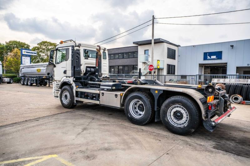 MAN TGS 26.430 6x2-4 BL - Pacēlājs ar āķi: foto 5 MAN TGS 26.430 6x2-4 BL - Pacēlājs ar āķi: foto 5