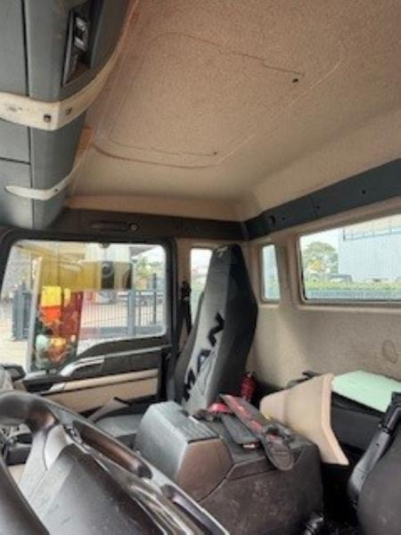 MAN TGS 35.460 BL - HIAB X-HIDUO 228 E-3 (DAMAGED) - Kravas automašīna pašizgāzējs, Kravas auto ar manipulatoru: foto 4 MAN TGS 35.460 BL - HIAB X-HIDUO 228 E-3 (DAMAGED) - Kravas automašīna pašizgāzējs, Kravas auto ar manipulatoru: foto 4
