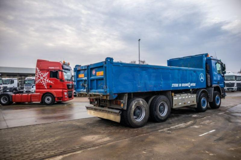 Mercedes ACTROS 3241 K-MP3-8X4 - Kravas automašīna pašizgāzējs: foto 5 Mercedes ACTROS 3241 K-MP3-8X4 - Kravas automašīna pašizgāzējs: foto 5