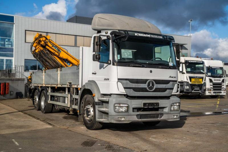 Mercedes AXOR 2529 L - EFFER 250/4S+JIB - Bortu kravas automašīna/ Platforma, Kravas auto ar manipulatoru: foto 2 Mercedes AXOR 2529 L - EFFER 250/4S+JIB - Bortu kravas automašīna/ Platforma, Kravas auto ar manipulatoru: foto 2