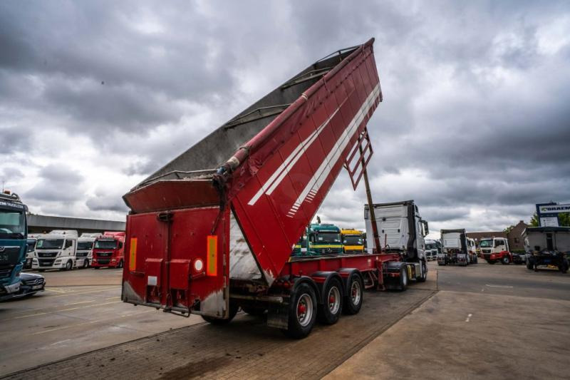 Ova 390K95-ALU- 45 M3 - Puspiekabe pašizgāzējs: foto 4 Ova 390K95-ALU- 45 M3 - Puspiekabe pašizgāzējs: foto 4