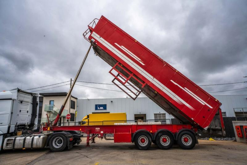 Ova 390K95-ALU- 45 M3 - Puspiekabe pašizgāzējs: foto 2 Ova 390K95-ALU- 45 M3 - Puspiekabe pašizgāzējs: foto 2