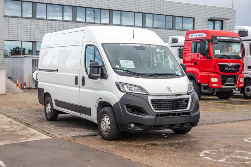 Peugeot BOXER 2.2 HDI - Kravas mikroautobuss: foto 2 Peugeot BOXER 2.2 HDI - Kravas mikroautobuss: foto 2