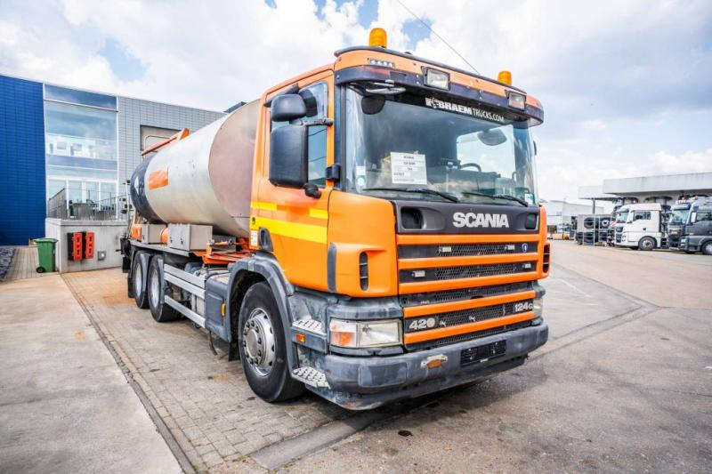 Scania SCANIA 124G420-6x4/BITUMEN/ASFALT - Autocisterna: foto 2 Scania SCANIA 124G420-6x4/BITUMEN/ASFALT - Autocisterna: foto 2