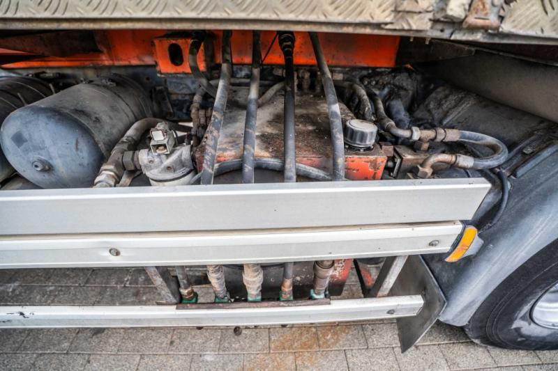 Scania SCANIA 124G420-6x4/BITUMEN/ASFALT līzingu Scania SCANIA 124G420-6x4/BITUMEN/ASFALT: foto 7