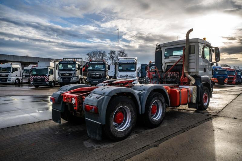 MAN TGS 33.440 BLS+ Big Axles+Manual+HYDR. - Vilcējs: foto 4 MAN TGS 33.440 BLS+ Big Axles+Manual+HYDR. - Vilcējs: foto 4