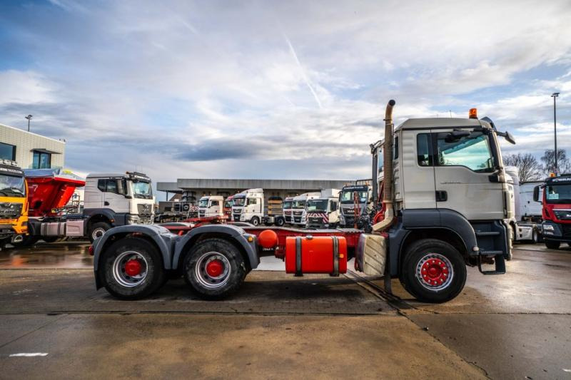 MAN TGS 33.440 BLS+ Big Axles+Manual+HYDR. - Vilcējs: foto 3 MAN TGS 33.440 BLS+ Big Axles+Manual+HYDR. - Vilcējs: foto 3