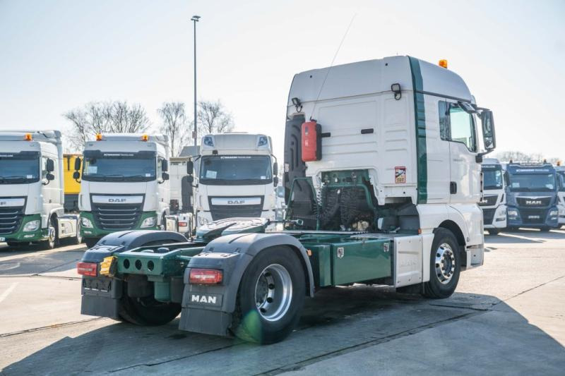 MAN TGX 18.460 XLX BLS -INTARDER-ADR - Vilcējs: foto 4 MAN TGX 18.460 XLX BLS -INTARDER-ADR - Vilcējs: foto 4