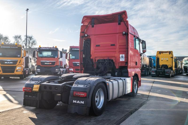 MAN TGX 18.500 XLX LLS - Vilcējs: foto 3 MAN TGX 18.500 XLX LLS - Vilcējs: foto 3