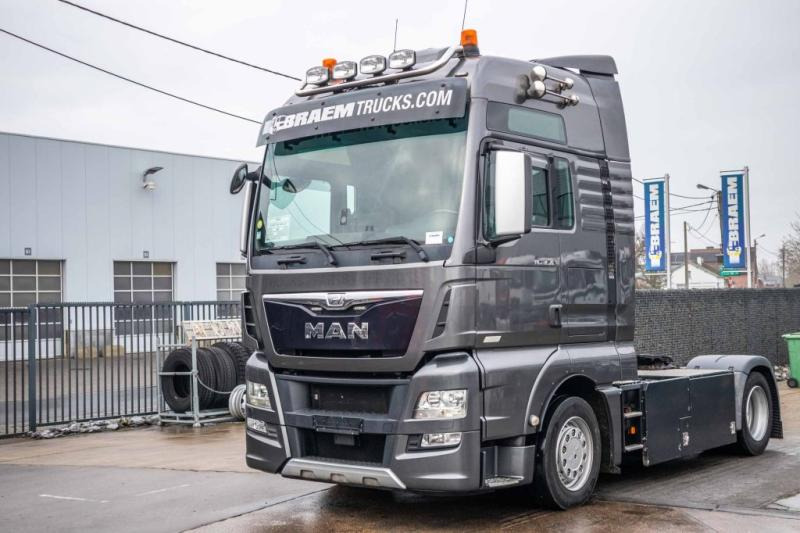 MAN TGX 18.560 XXL LLS+ INTARDER - Vilcējs: foto 1 MAN TGX 18.560 XXL LLS+ INTARDER - Vilcējs: foto 1