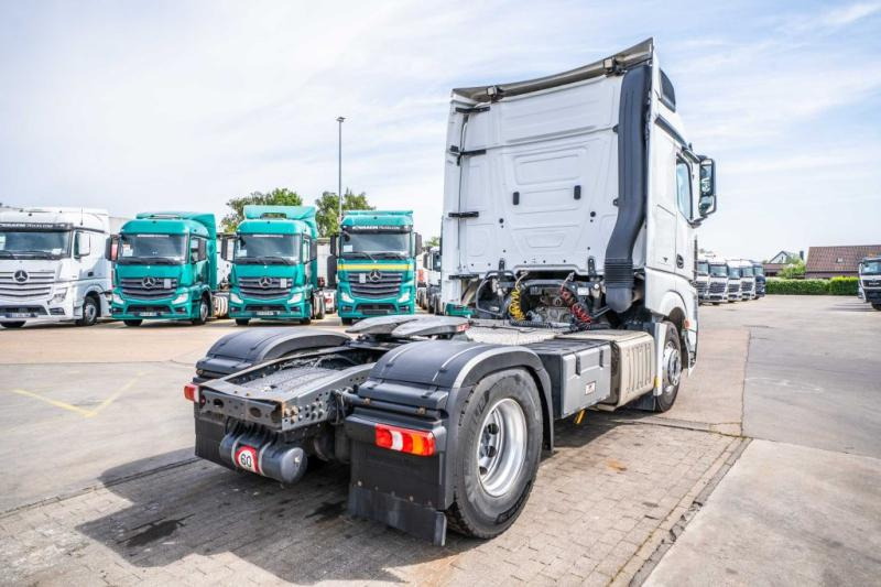 Mercedes ACTROS 1845 LS - Vilcējs: foto 4 Mercedes ACTROS 1845 LS - Vilcējs: foto 4