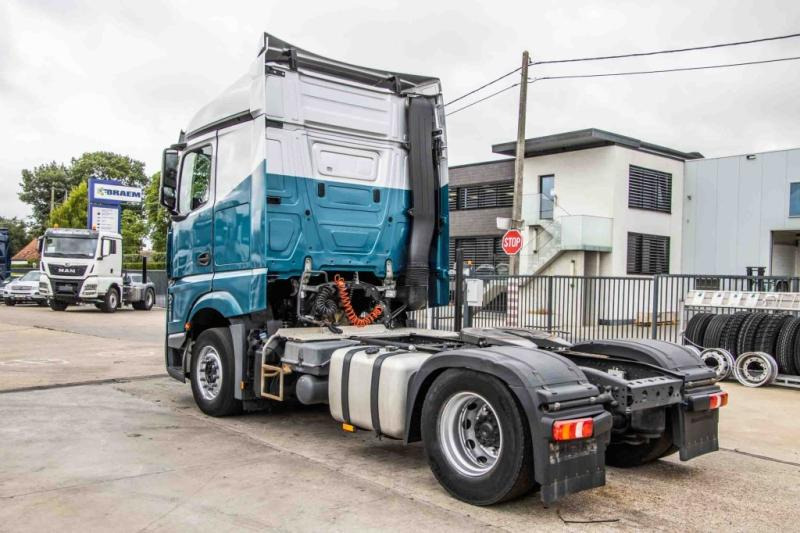 Mercedes ACTROS 1845 LS+E6 - Vilcējs: foto 4 Mercedes ACTROS 1845 LS+E6 - Vilcējs: foto 4