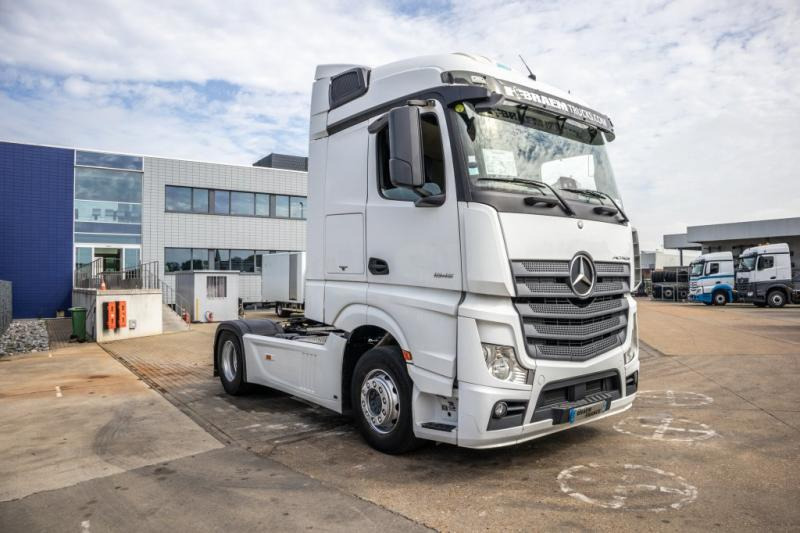 Mercedes ACTROS 1845 LS+VOITH - Vilcējs: foto 4 Mercedes ACTROS 1845 LS+VOITH - Vilcējs: foto 4