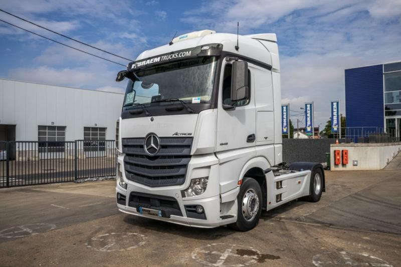 Mercedes ACTROS 1845 LS+VOITH - Vilcējs: foto 1 Mercedes ACTROS 1845 LS+VOITH - Vilcējs: foto 1