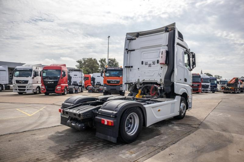 Mercedes ACTROS 1845 LS+VOITH - Vilcējs: foto 3 Mercedes ACTROS 1845 LS+VOITH - Vilcējs: foto 3