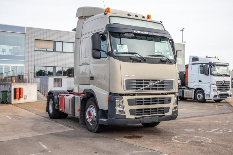 Volvo FH 400-E5+HYDR. - Vilcējs: foto 2 Volvo FH 400-E5+HYDR. - Vilcējs: foto 2