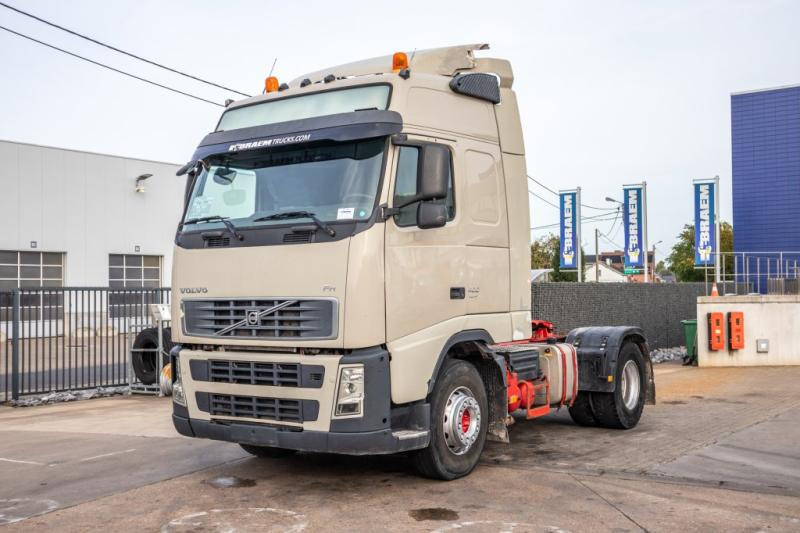 Volvo FH 400-E5+HYDR. - Vilcējs: foto 1 Volvo FH 400-E5+HYDR. - Vilcējs: foto 1