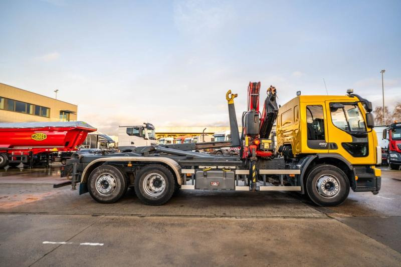 Volvo FE 280-E5 + FASSI 190A24 -178.129 KM - Pacēlājs ar āķi, Kravas auto ar manipulatoru: foto 3 Volvo FE 280-E5 + FASSI 190A24 -178.129 KM - Pacēlājs ar āķi, Kravas auto ar manipulatoru: foto 3